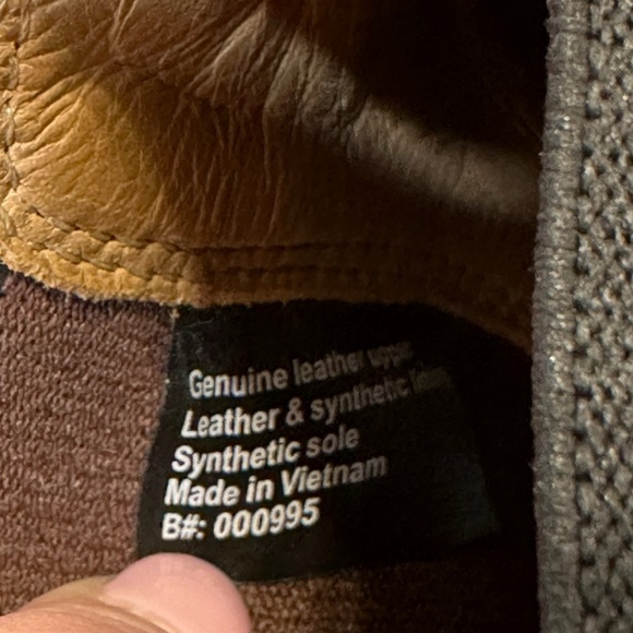 Blundstone BL 1974 Ankle Chelsea Stone Nubuck Suede Boots - Picture 10 of 10